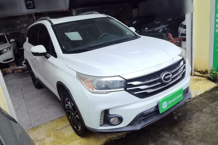 Used GAC Trumpchi GS4 2015 200T G-DCT Elite Edition Front Right 45 Deg
