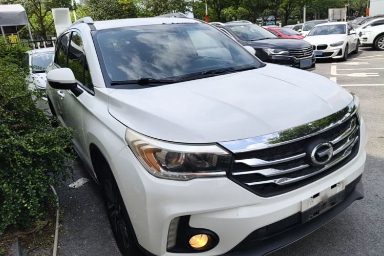 Used GAC Trumpchi GS4 2015 200T G-DCT Elite Edition Front Right 45 Deg
