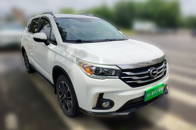 Used GAC Trumpchi GS4 2015 200T Manual Luxury Edition Front Right 45 Deg