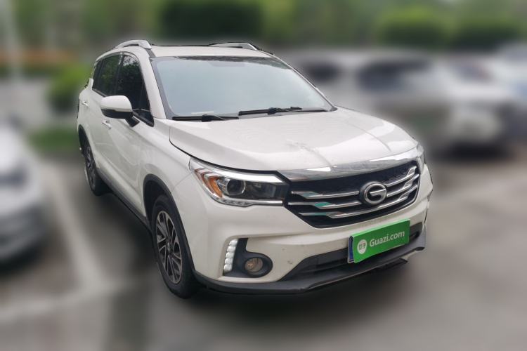 Used GAC Trumpchi GS4 2015 200T G-DCT Elite Edition Front Right 45 Deg
