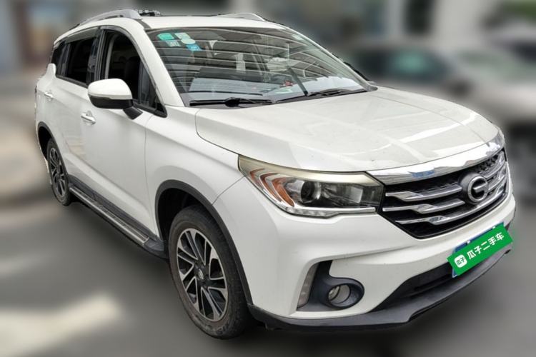 Used GAC Trumpchi GS4 2015 200T G-DCT Elite Edition Front Right 45 Deg