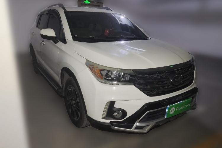 Used GAC Trumpchi GS4 2015 200T Manual Luxury Edition Front Right 45 Deg
