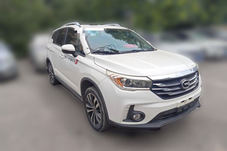 Used GAC Trumpchi GS4 2015 200T G-DCT Luxury Edition Front Right 45 Deg