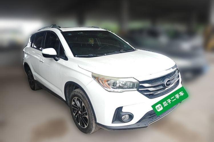Used GAC Trumpchi GS4 2015 200T Manual Elite Edition Front Right 45 Deg