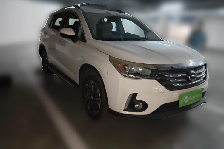 Used GAC Trumpchi GS4 2015 200T Manual Luxury Edition Front Right 45 Deg