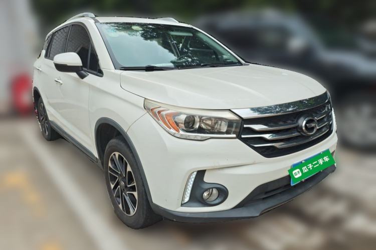 Used GAC Trumpchi GS4 2015 200T Manual Elite Edition Front Right 45 Deg