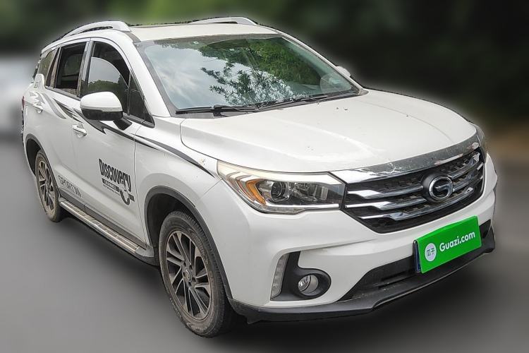 Used GAC Trumpchi GS4 2015 200T Manual Luxury Edition Front Right 45 Deg