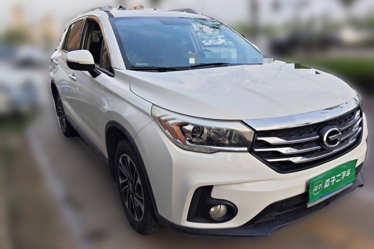 Used GAC Trumpchi GS4 2015 200T Manual Elite Edition Front Right 45 Deg
