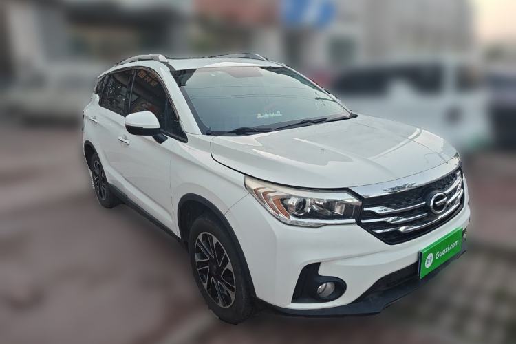 Used GAC Trumpchi GS4 2015 200T Manual Elite Edition Front Right 45 Deg