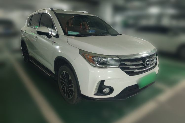 Used GAC Trumpchi GS4 2015 200T Manual Luxury Edition Front Right 45 Deg
