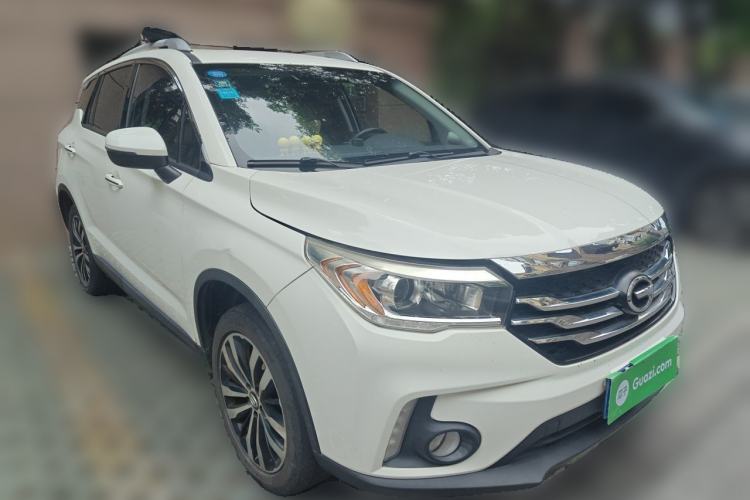 Used GAC Trumpchi GS4 2015 200T G-DCT Luxury Edition Front Right 45 Deg
