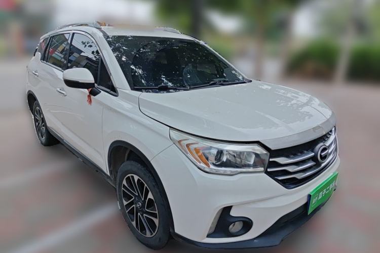 Used GAC Trumpchi GS4 2015 200T G-DCT Elite Edition Front Right 45 Deg