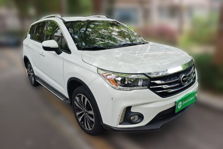 Used GAC Trumpchi GS4 2015 200T G-DCT Luxury Edition Front Right 45 Deg