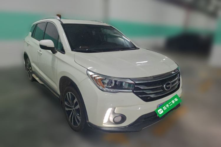 Used GAC Trumpchi GS4 2015 200T G-DCT Luxury Edition Front Right 45 Deg