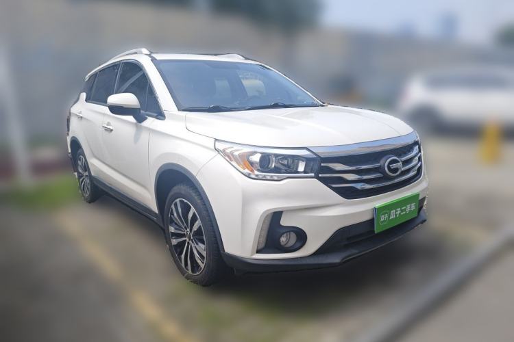 Used GAC Trumpchi GS4 2015 200T G-DCT Luxury Edition Front Right 45 Deg