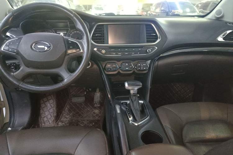 Used GAC Trumpchi GS4 2015 200T G-DCT Luxury Edition Gear Lever