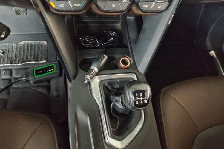 Used GAC Trumpchi GS4 2015 200T Manual Elite Edition Gear Lever