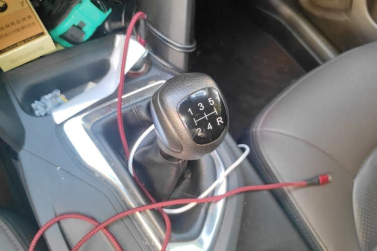 Used GAC Trumpchi GS4 2015 200T Manual Luxury Edition Gear Lever