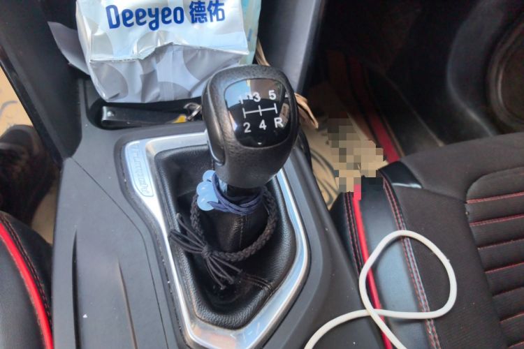 Used GAC Trumpchi GS4 2015 200T Manual Elite Edition Gear Lever