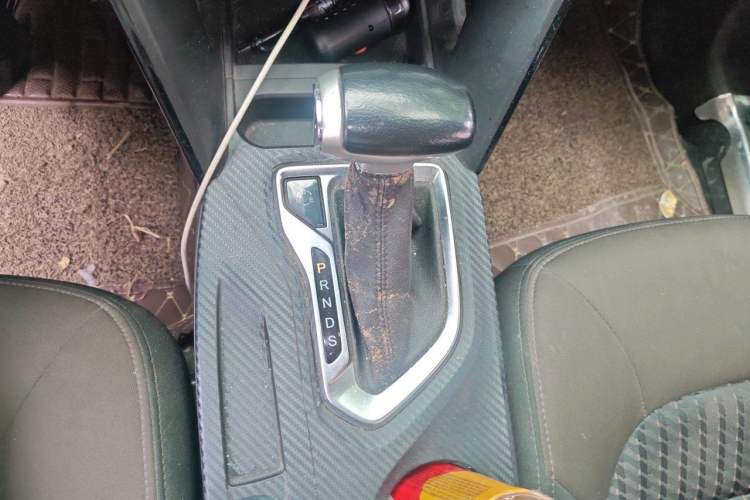 Used GAC Trumpchi GS4 2015 200T G-DCT Comfort Edition Gear Lever