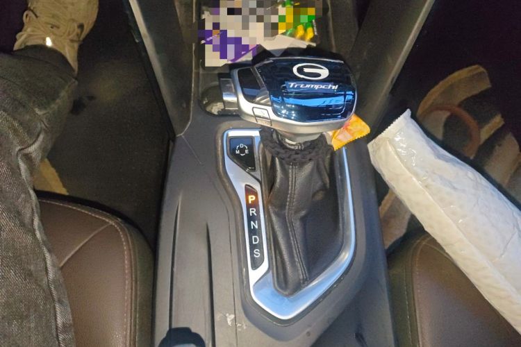 Used GAC Trumpchi GS4 2015 200T G-DCT Luxury Edition Gear Lever