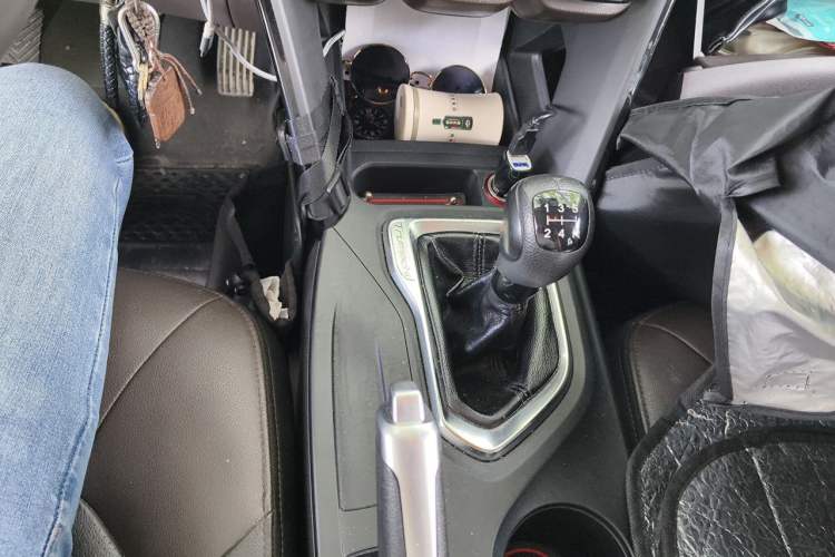 Used GAC Trumpchi GS4 2015 200T Manual Elite Edition Gear Lever