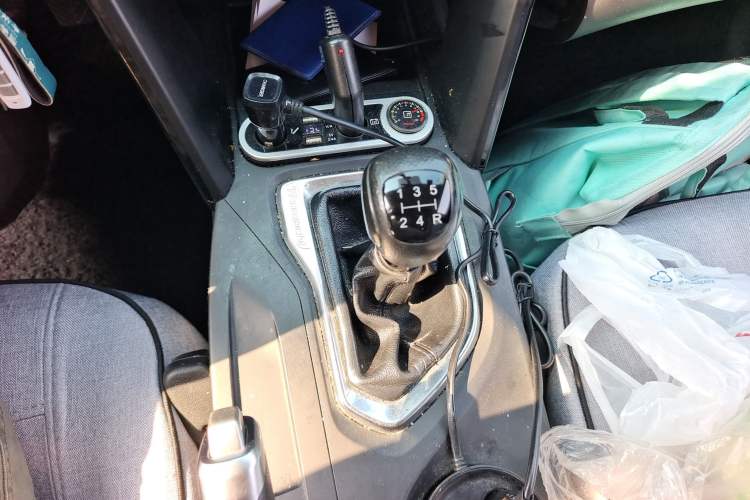Used GAC Trumpchi GS4 2015 200T Manual Elite Edition Gear Lever