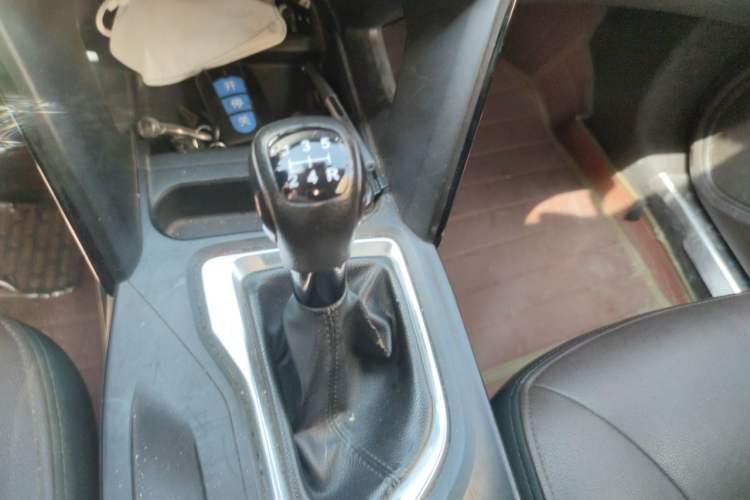 Used GAC Trumpchi GS4 2015 200T Manual Luxury Edition Gear Lever