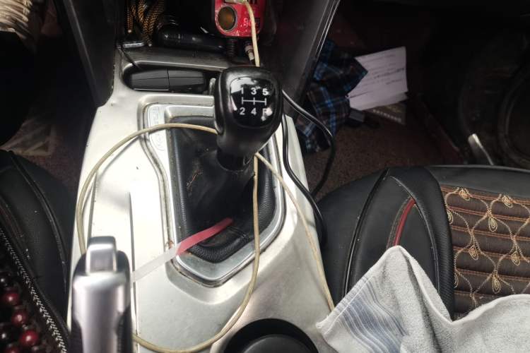 Used GAC Trumpchi GS4 2015 200T Manual Elite Edition Gear Lever