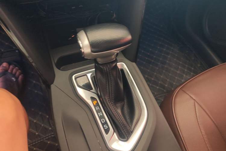 Used GAC Trumpchi GS4 2015 200T G-DCT Comfort Edition Gear Lever