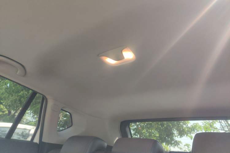 Used GAC Trumpchi GS4 2015 200T G-DCT Prestige Edition Headliner