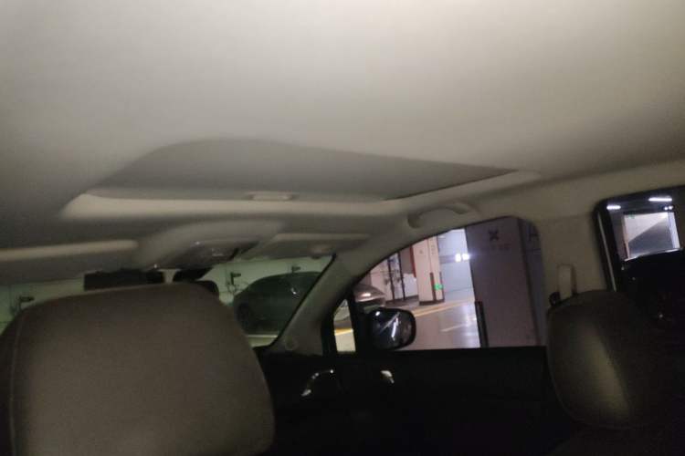 Used GAC Trumpchi GS4 2015 200T Manual Elite Edition Headliner