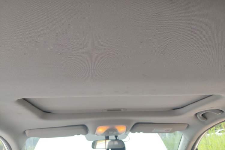 Used GAC Trumpchi GS4 2015 200T Manual Luxury Edition Headliner