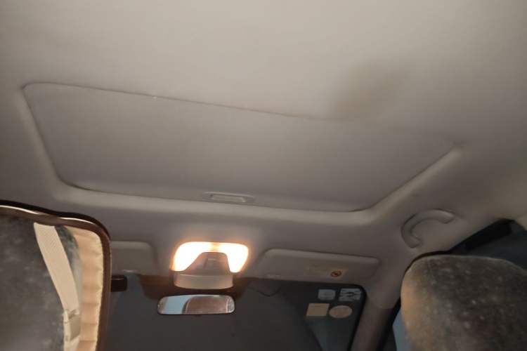 Used GAC Trumpchi GS4 2015 200T Manual Luxury Edition Headliner