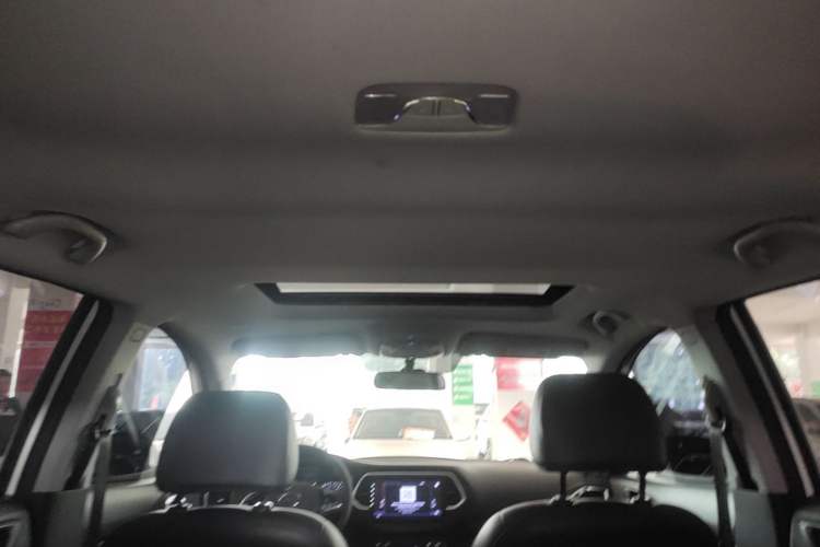 Used GAC Trumpchi GS4 2015 200T Manual Elite Edition Headliner