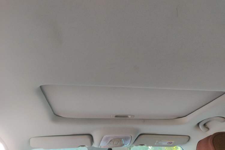 Used GAC Trumpchi GS4 2015 200T Manual Elite Edition Headliner