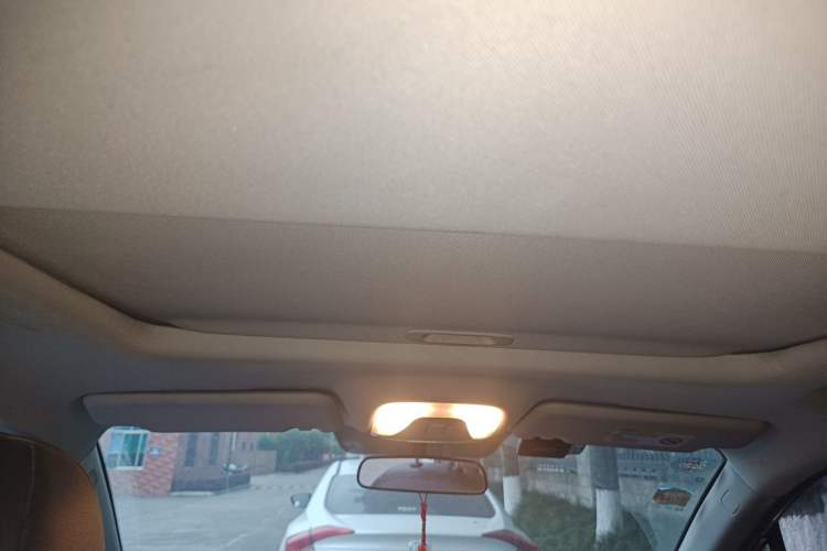 Used GAC Trumpchi GS4 2015 200T Manual Elite Edition Headliner