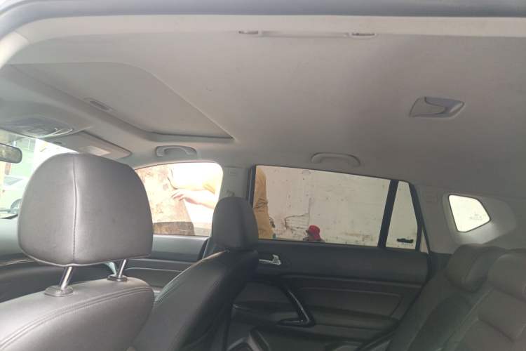 Used GAC Trumpchi GS4 2015 200T Manual Luxury Edition Headliner