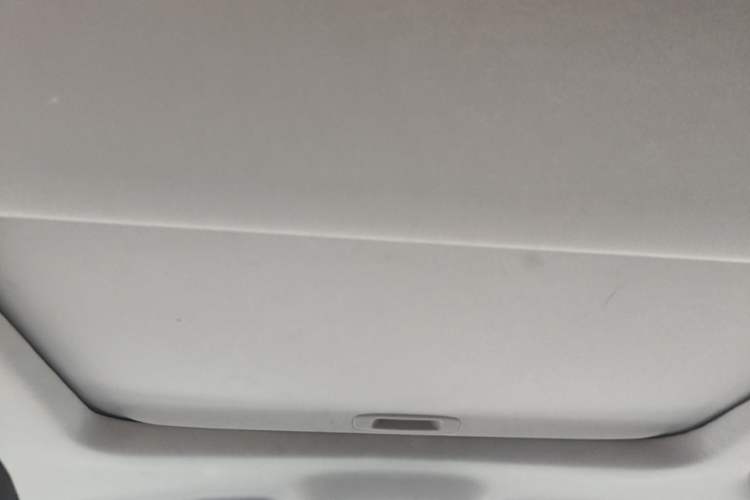 Used GAC Trumpchi GS4 2015 200T G-DCT Luxury Edition Headliner