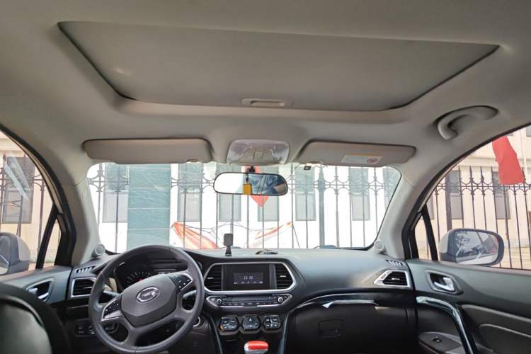 Used GAC Trumpchi GS4 2015 200T G-DCT Elite Edition Headliner