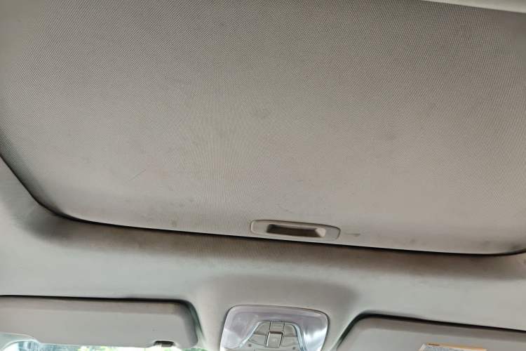 Used GAC Trumpchi GS4 2015 200T Manual Luxury Edition Headliner