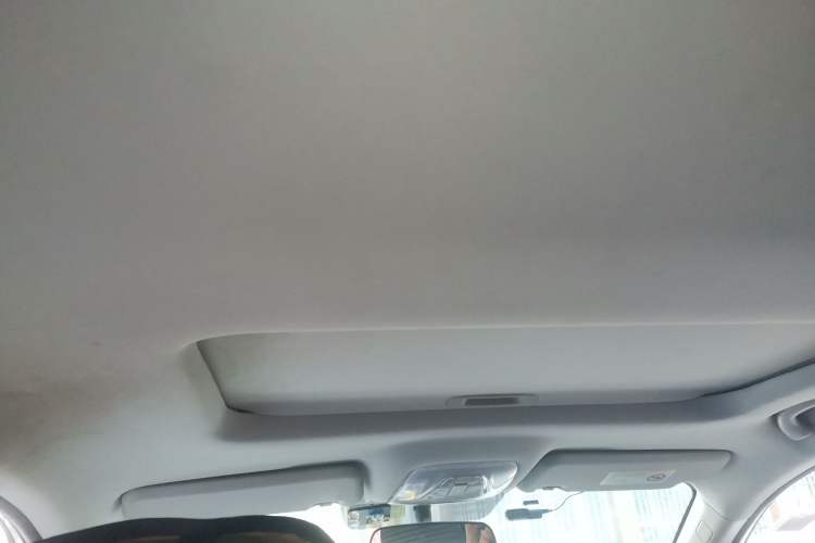 Used GAC Trumpchi GS4 2015 200T Manual Elite Edition Headliner