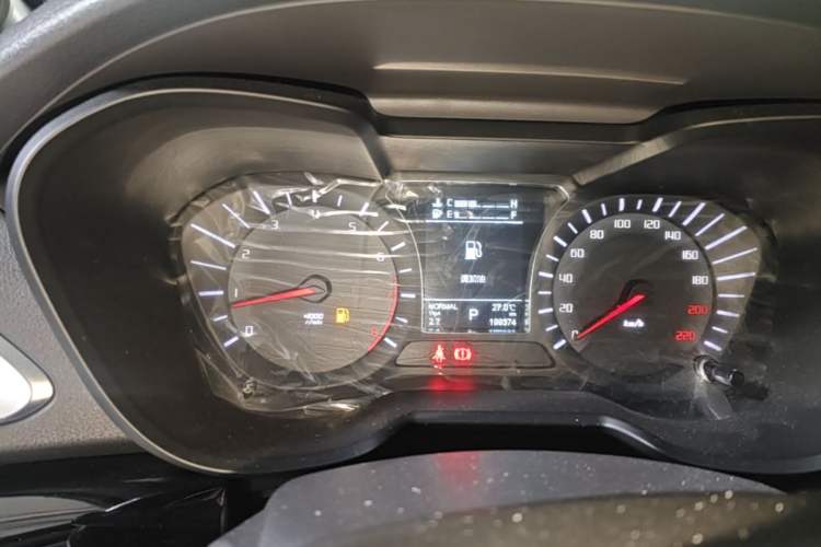 Used GAC Trumpchi GS4 2015 200T G-DCT Elite Edition Instrument Cluster