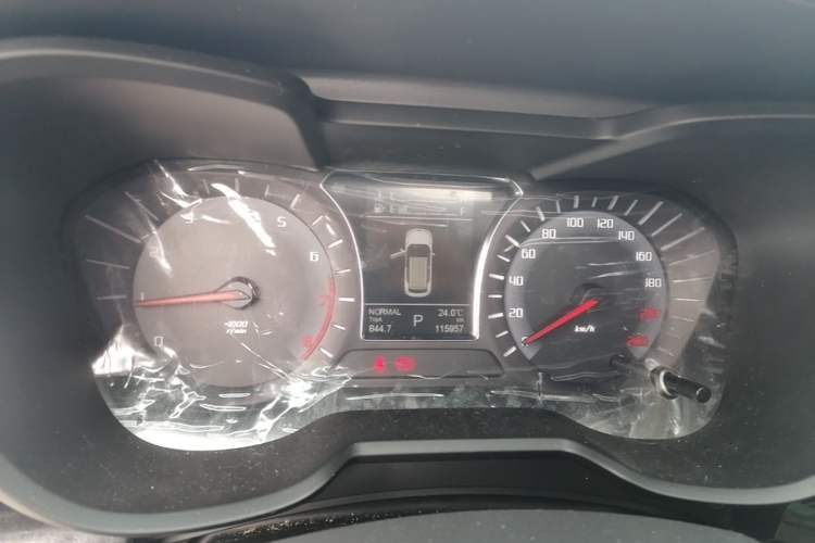 Used GAC Trumpchi GS4 2015 200T G-DCT Elite Edition Instrument Cluster