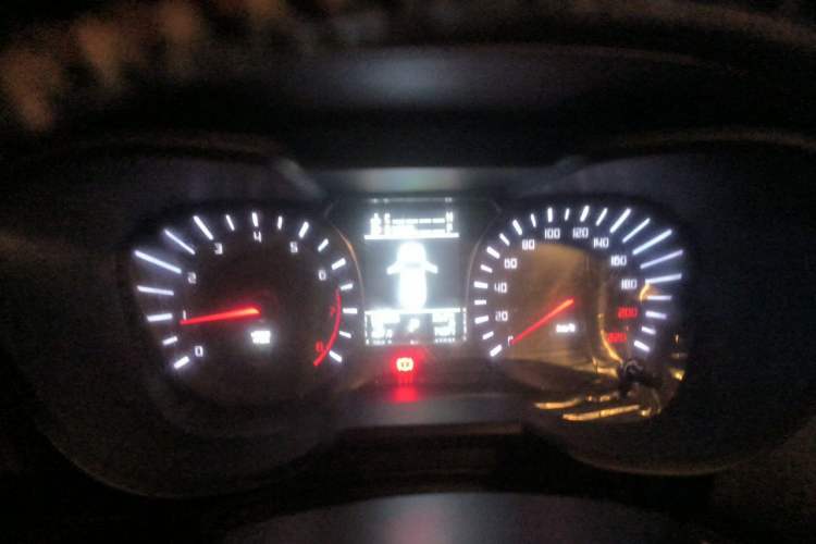 Used GAC Trumpchi GS4 2015 200T G-DCT Elite Edition Instrument Cluster