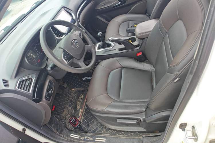 Used GAC Trumpchi GS4 2015 200T Manual Elite Edition Left Front Seat