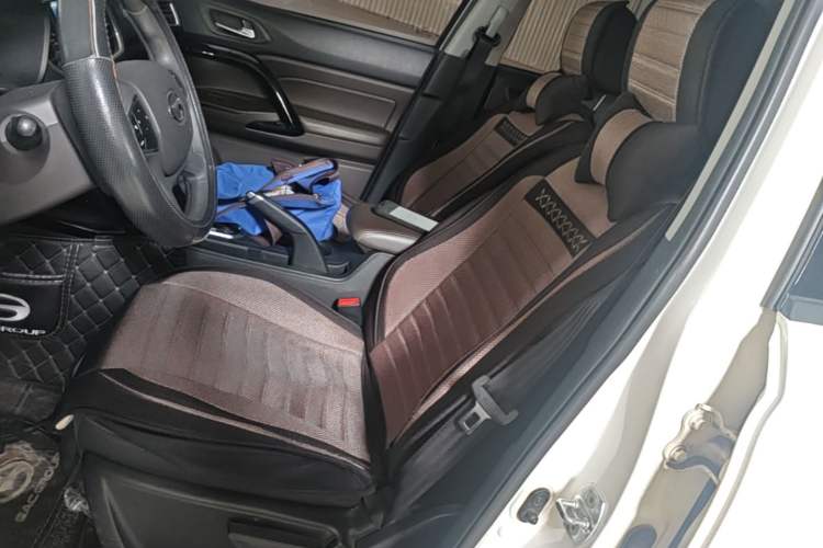 Used GAC Trumpchi GS4 2015 200T G-DCT Elite Edition Left Front Seat