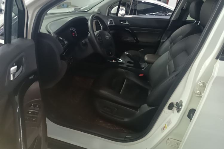 Used GAC Trumpchi GS4 2015 200T G-DCT Luxury Edition Left Front Seat