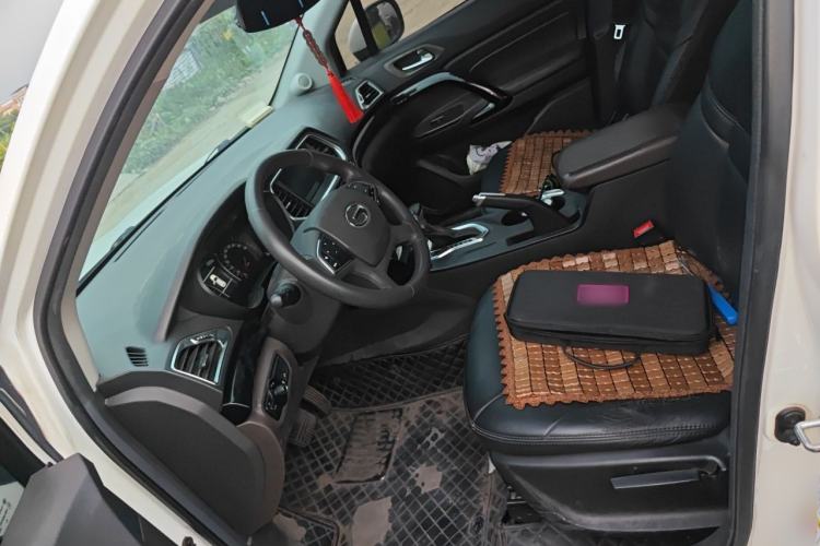 Used GAC Trumpchi GS4 2015 200T G-DCT Elite Edition Left Front Seat