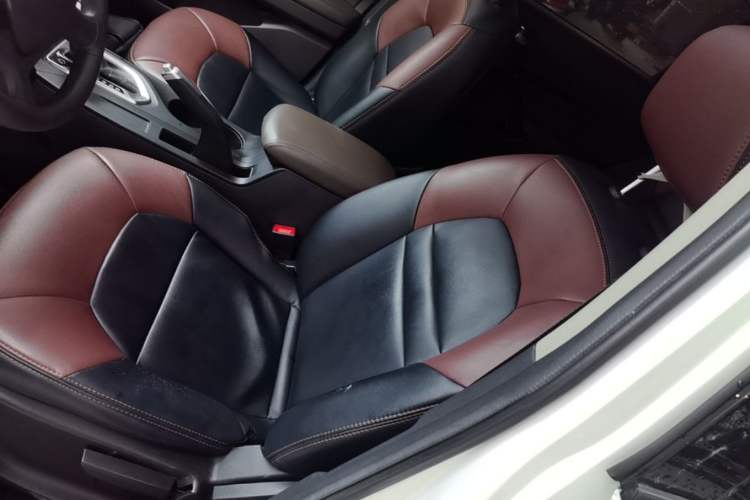 Used GAC Trumpchi GS4 2015 200T G-DCT Elite Edition Left Front Seat